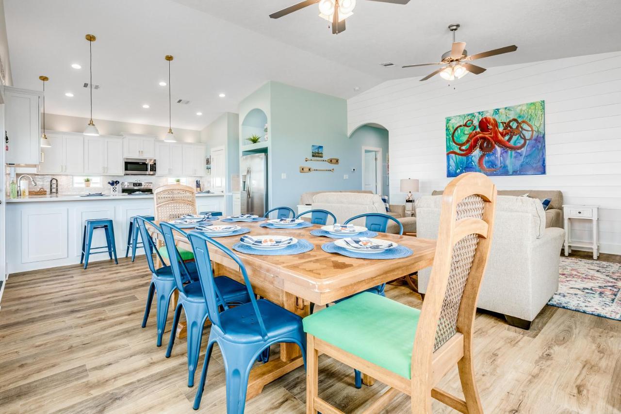 Knot 2 Crabby Villa Crystal Beach Exterior photo